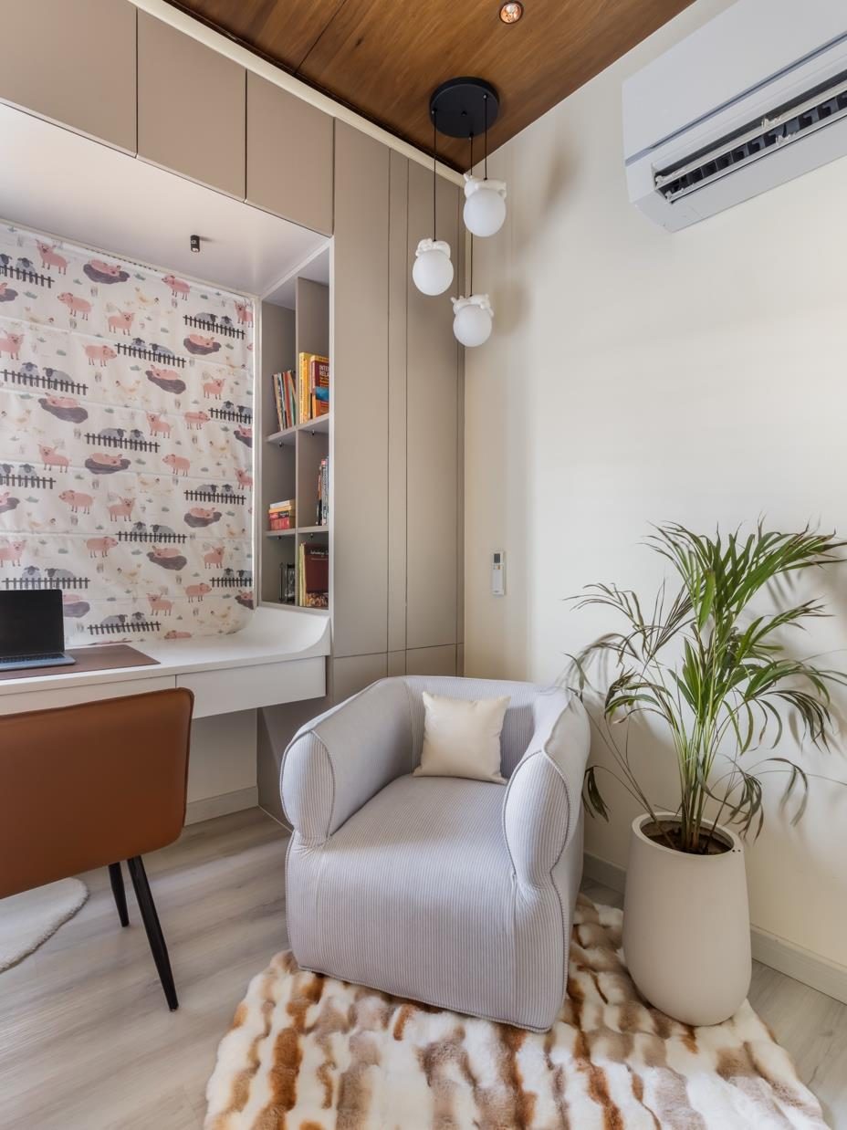 Kamble's Residence — A study corner for one
